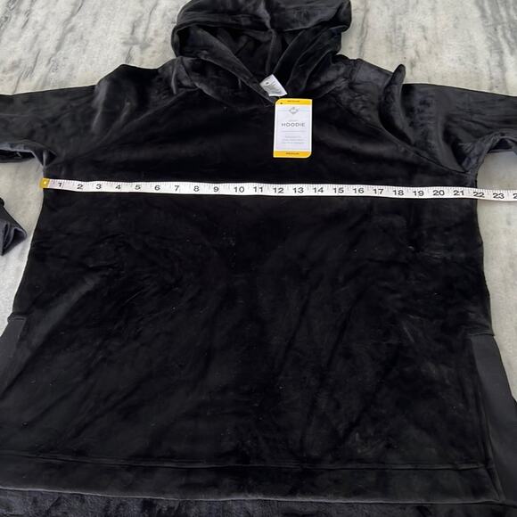 Black Velour Plush Hooded Pullover Top Woman Size Medium NWT - Picture 8 of 10